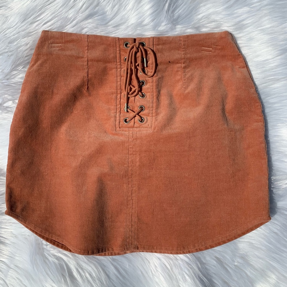 Lace up skirt